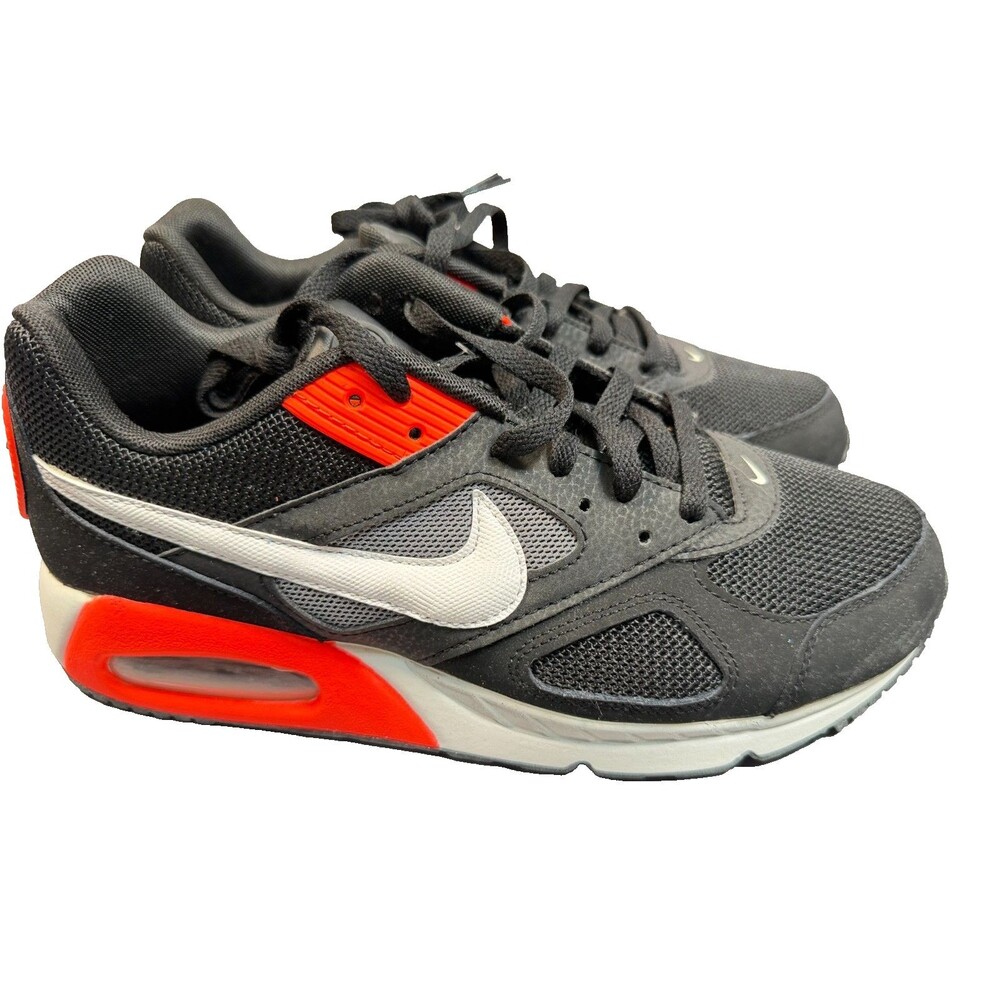 Nike Air Max IVO Mens Size 8 Black Bright Crimson Running Shoes BNWOB 580518-016